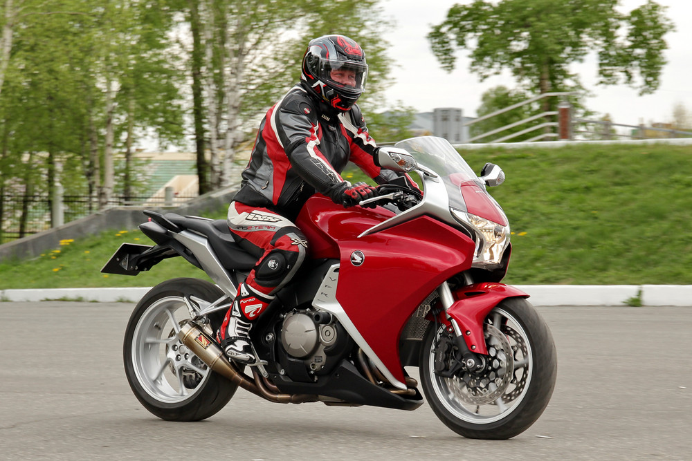 5 Motorcycle Safety Tips for When You’re Out on the Road